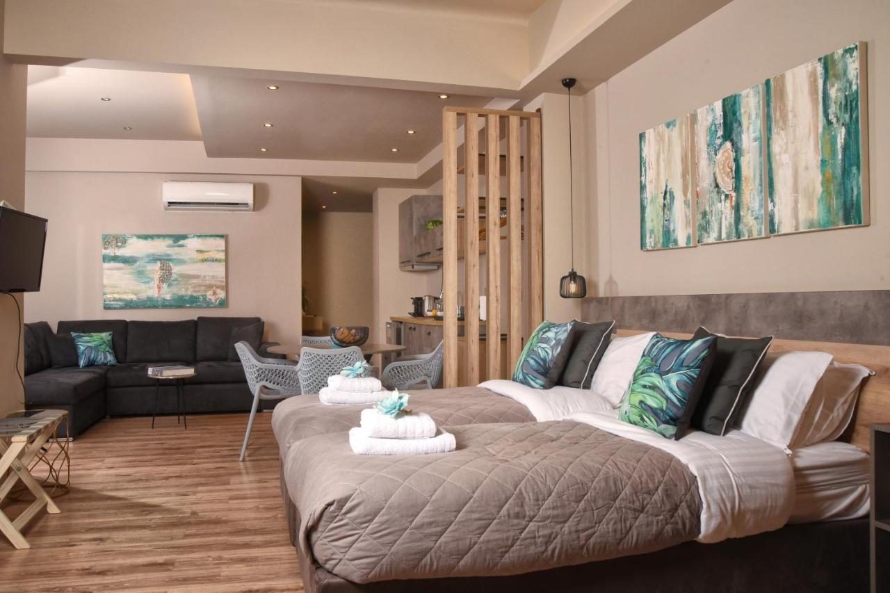 Wisdom Residence Luxury Apartments At Plaka Athens Exterior photo